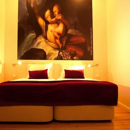 Arsenal Hotel apartamentowy 3*