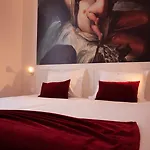 Arsenal Aparthotel