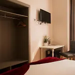 アーセナル スイーツ アパートホテル